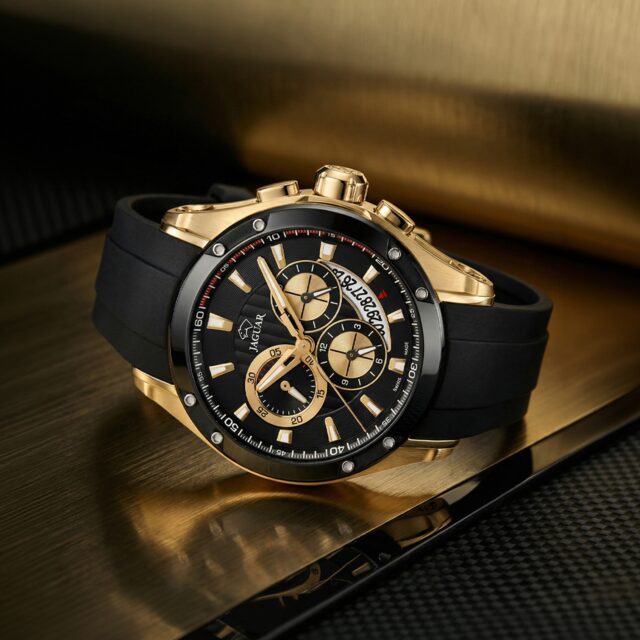 J691/2 Uurwerk Jaguar met extra lederen bandje