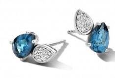 Y1938 You and Me Witgouden oorringen met topaas london blue & briljanten 0.05ct 11.5 x 6.8mm
