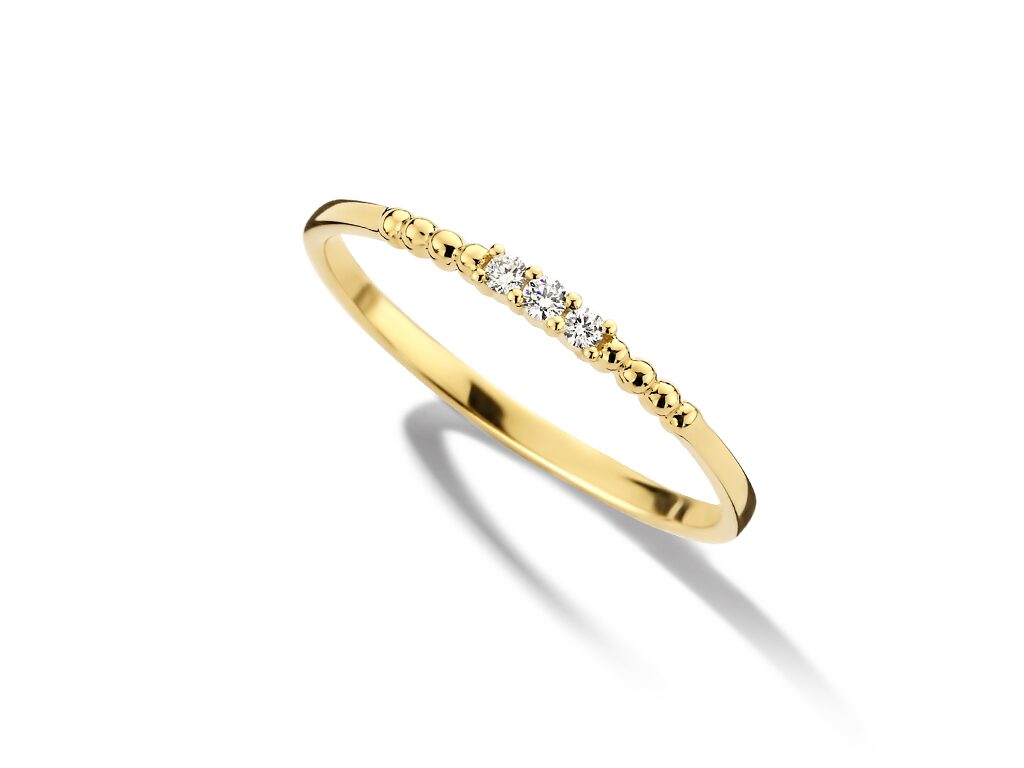 You and Me Y1759  geelgouden ring 18ct met briljant 0.050ct