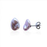  Pareloorringen  18ct Keshi parels van 8-9mm op wit goud.
Licht roze