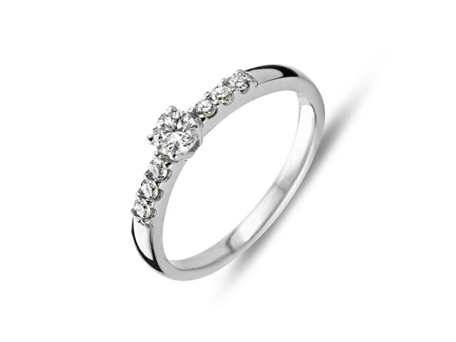 Y095 You and Me Verlovingsring witgoud met briljanten 0.250ct