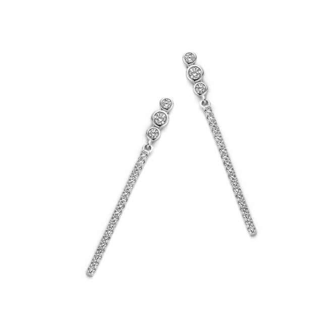 Naiomy oorring zilver met zirconium