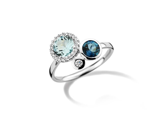 Y1734 You and Me Witgouden ring 18 ct met topaas skye Blue & briljant 0.09ct