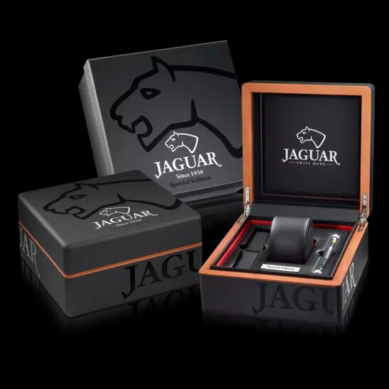 J691/1 Uurwerk Jaguar met extra lederen bandje