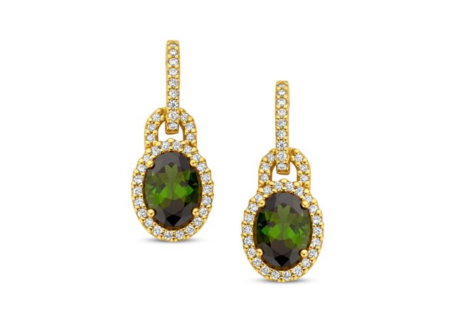 Y2540  oooringen 18ct geel groene tourmalijn briljanten 0.230ct